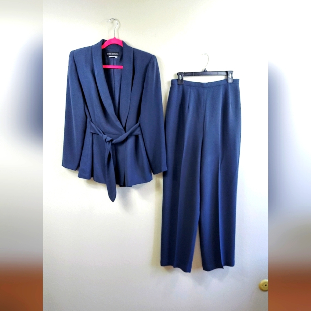 Donna Morgan 2 Piece Wrap Blazer & Slacks Dark Blue Size 10